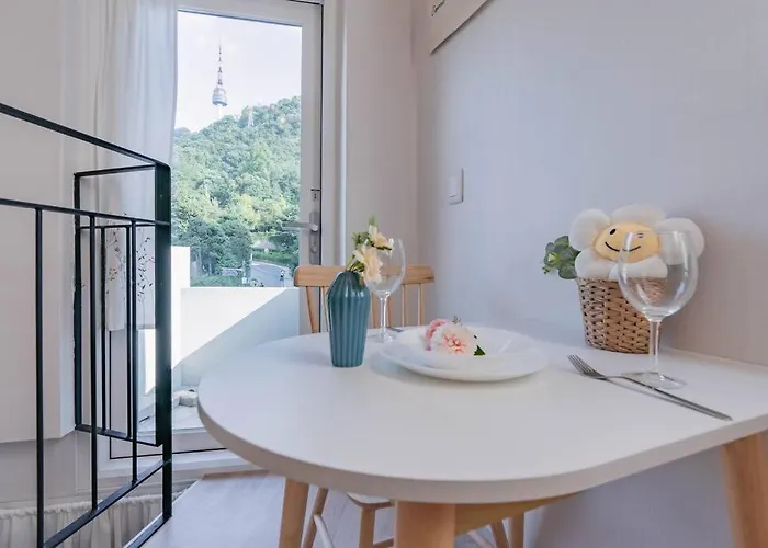 Namsan Tower View - Duplex, 3rooms 2toilets * Seul
